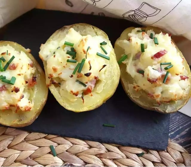 Crispy Fried Potatoes with Balkan Cheese Sauce.