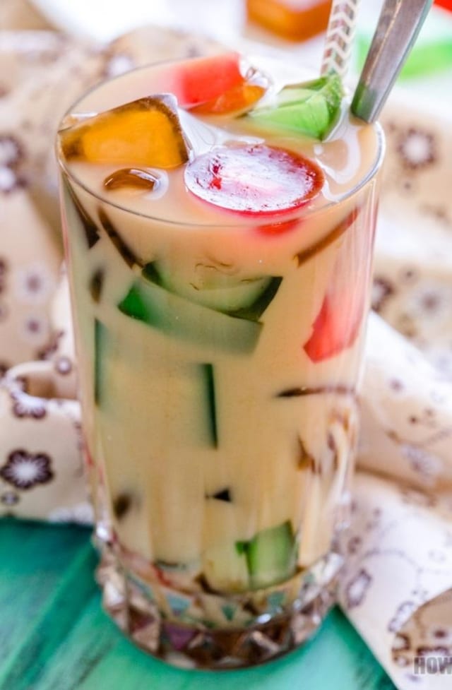 Jelly Milk Tea with Popping Boba.